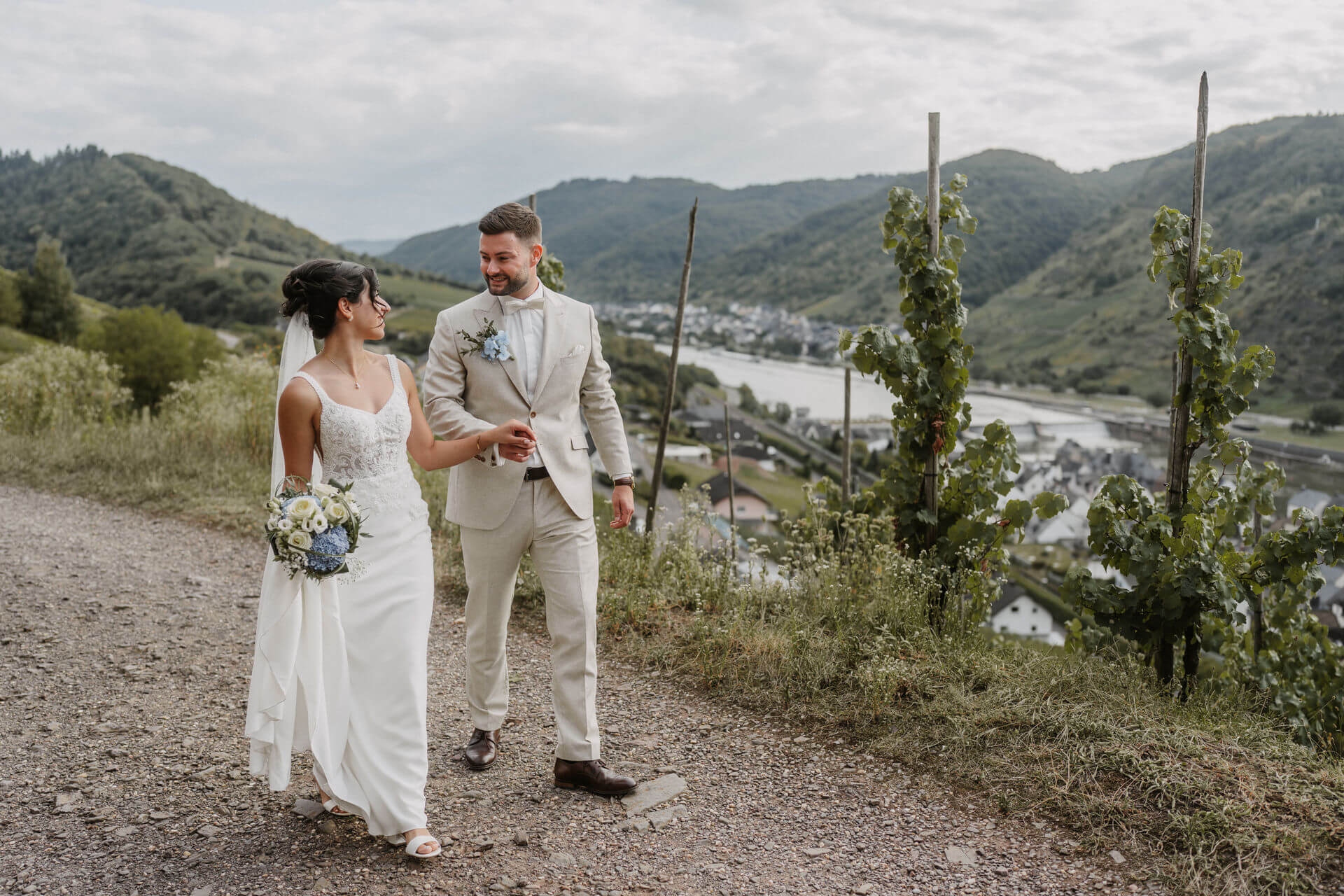 Hochzeitsfotograf Mosel - Paarshooting -Alvina Pfeifer Weddings