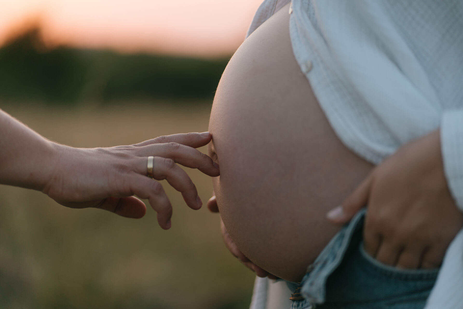 Babybauchshoitung Mosel - Details - Alvina Pfeifer Weddings